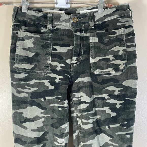 Pilcro and the Letterpress High Rise Skinny Camo Green Corduroy Pants Womens 30 - Picture 2 of 14